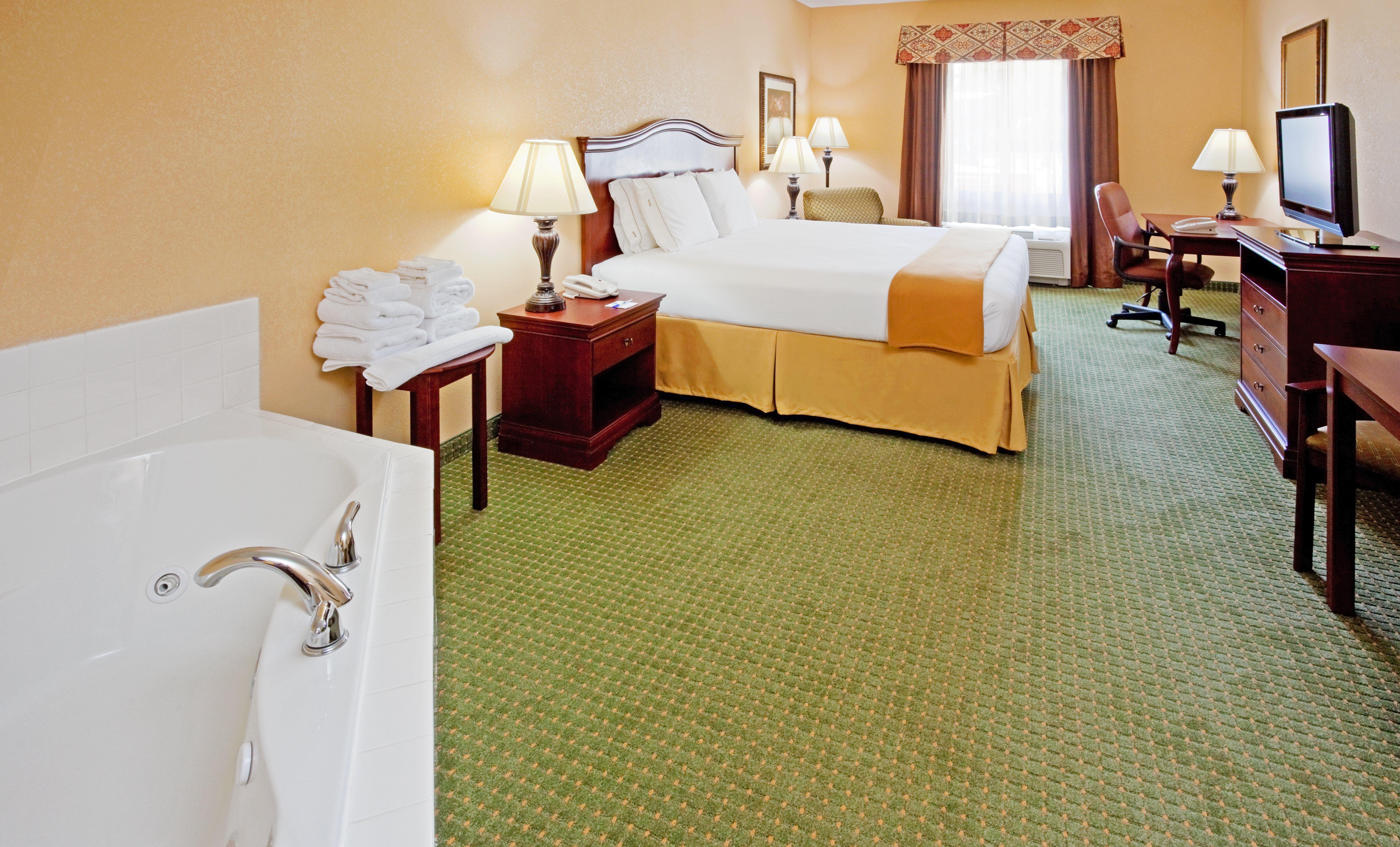 Holiday Inn Express Hotel & Suites Binghamton University-Vestal By Ihg Exterior foto