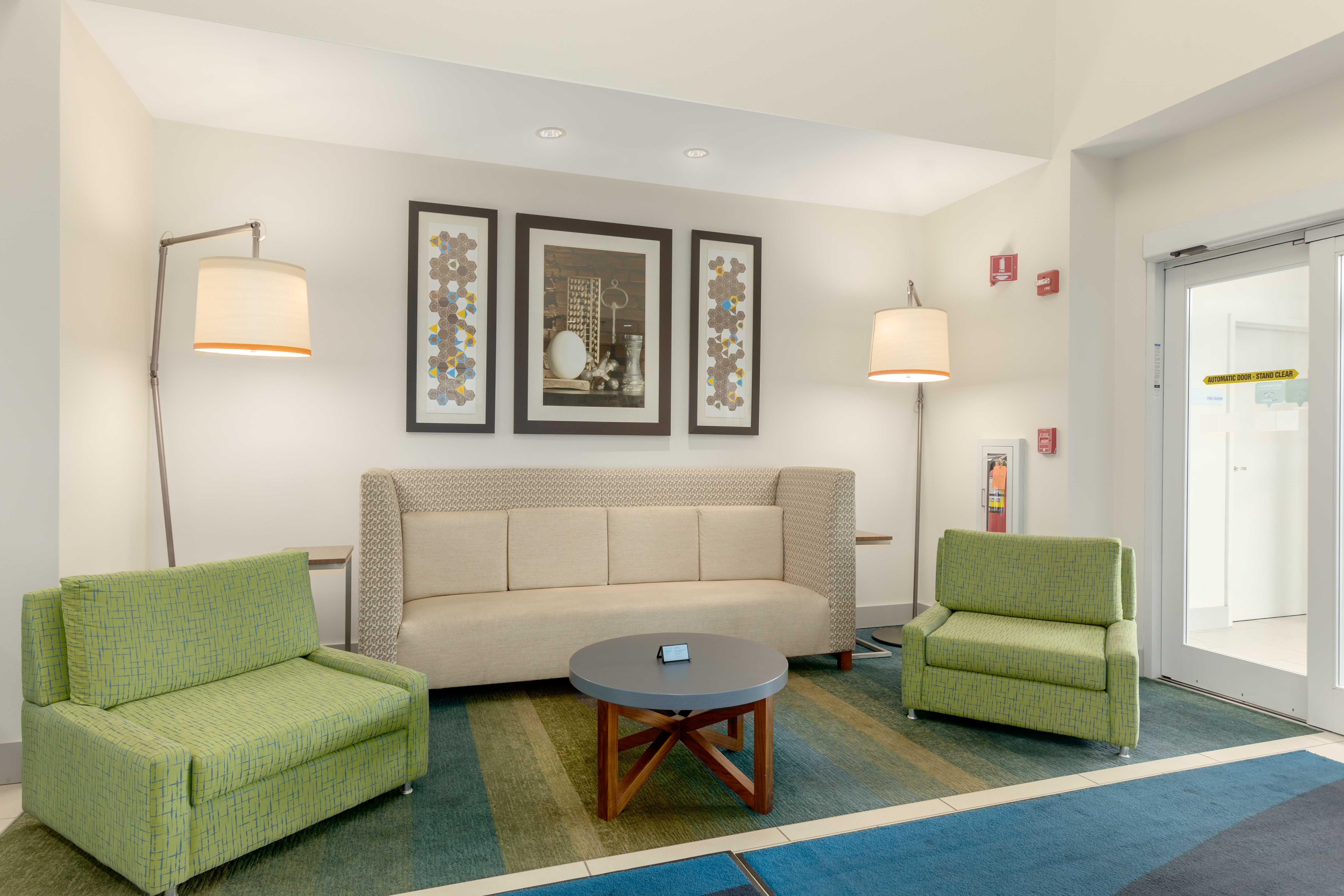 Holiday Inn Express Hotel & Suites Binghamton University-Vestal By Ihg Exterior foto